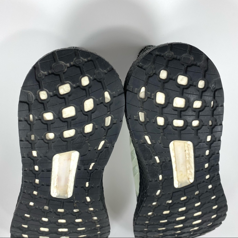 adidas UltraBoost 19 Shoes Sneakers F34075 - Picture 9 of 11